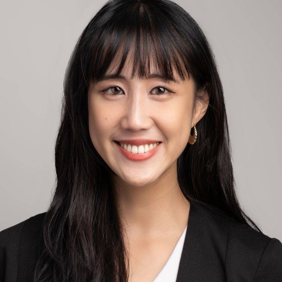 Stephanie Sim photo